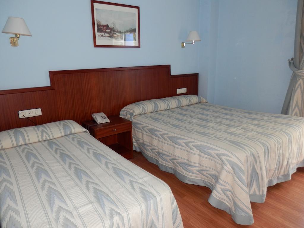 Double or Twin Room Extra Bed,66935374:JPEG